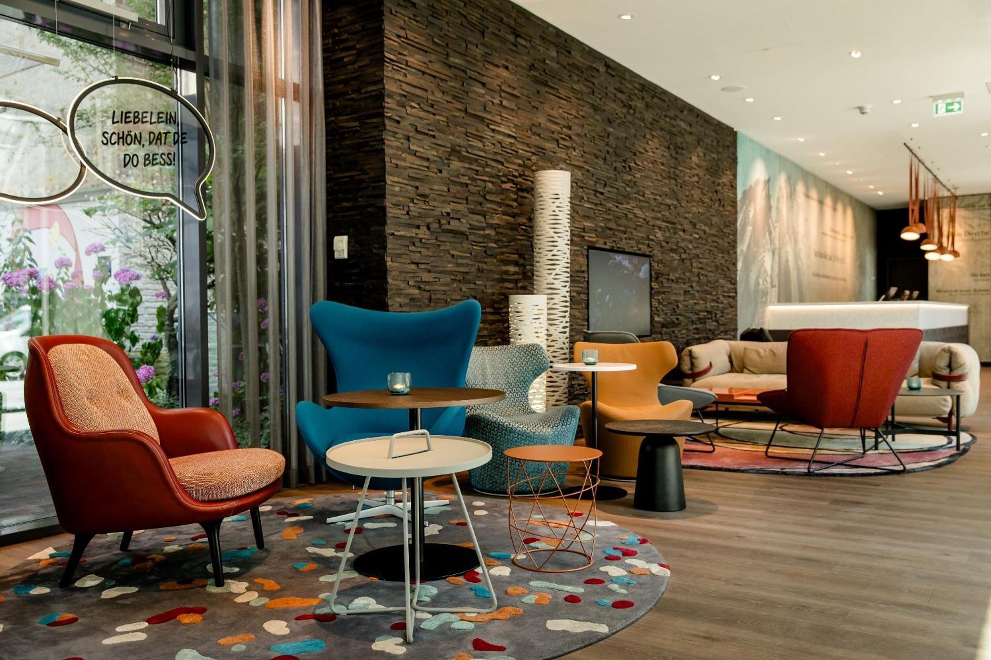 Motel One Koln-Mediapark Экстерьер фото